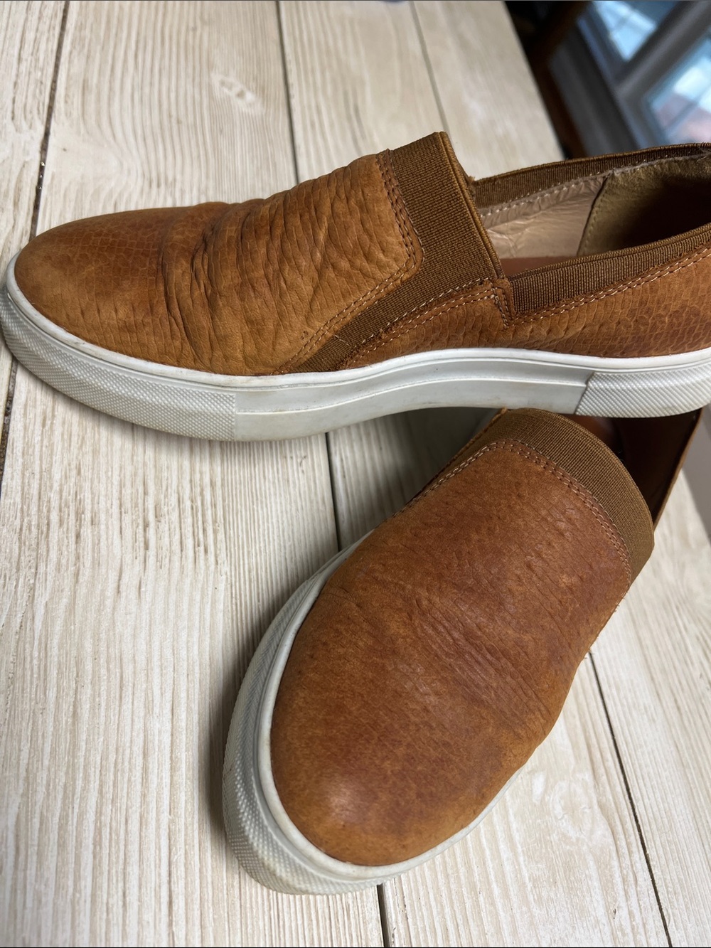 Carbon Hi-tech Tan Brown Leather Slip-On size 7